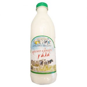 βιολογικό αγελαδινό ελαφρύ γάλα λιβαδερό